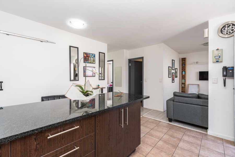 2 Bedroom Property for Sale in Zonnebloem Western Cape